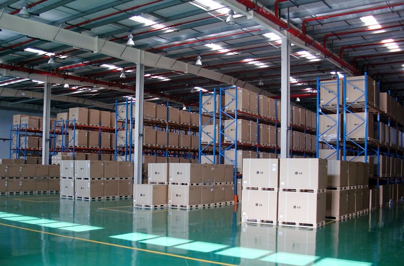 Pallet Truck Shop Suggest That the Industry Should Invest in Warehouses