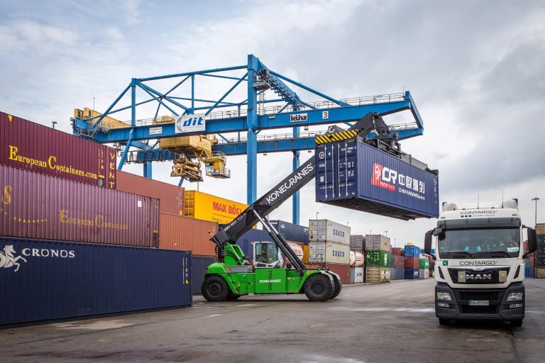 Konecranes Supplies Hybrid Truck for Contargo Company