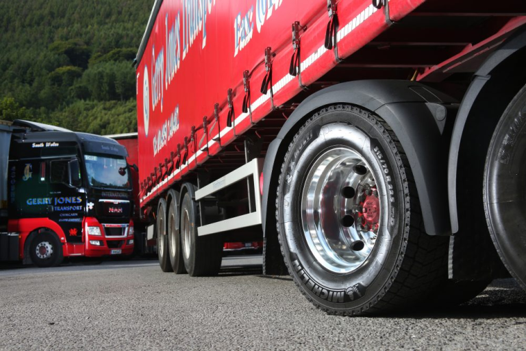 Gerry Jones Transport Installs new Michelin Tyres