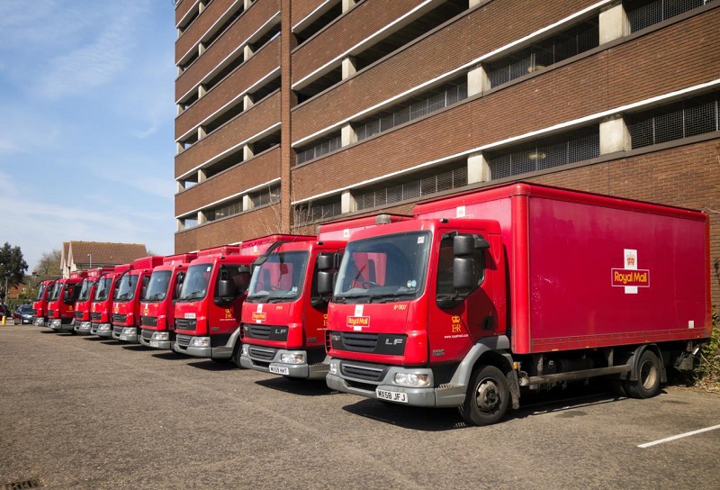 ParcelHero Warns of Disruption if Royal Mail Strike During Festive Period