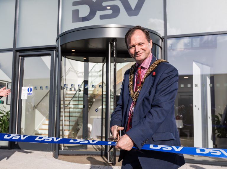 DSV Opens Distribution Centre in Southampton