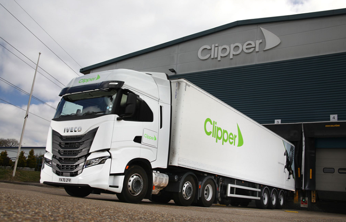 Clipper Logistics Boosts Financial Wellbeing with Flexible Pay