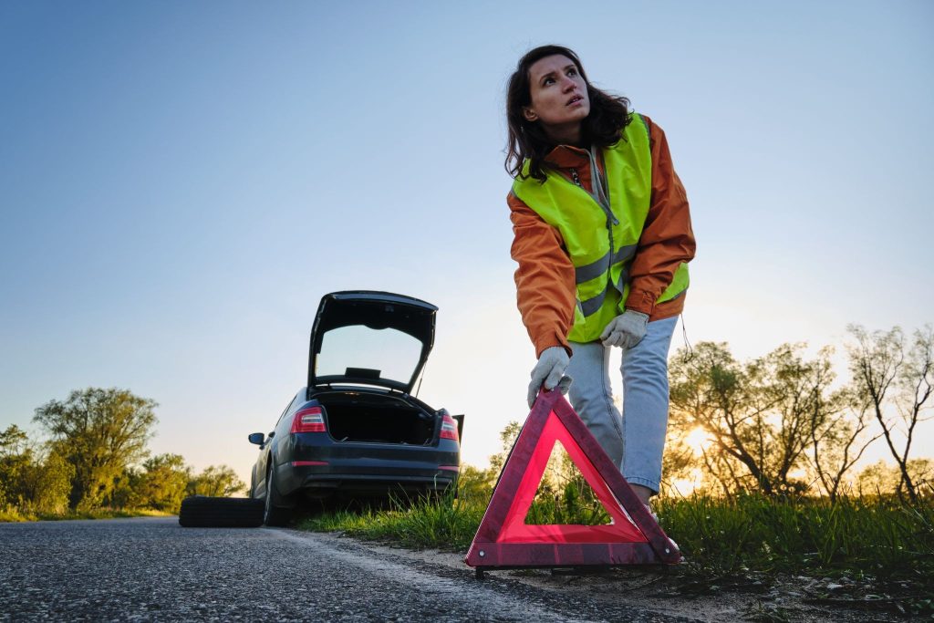 Ten Essential Items in Case of a Winter Car Emergency