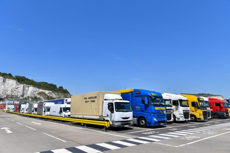Prioritise the UK Border to Keep Trade Moving, Logistics UK Warns