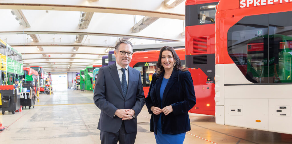 Wrightbus Shows Deputy First Minister in Ballymena