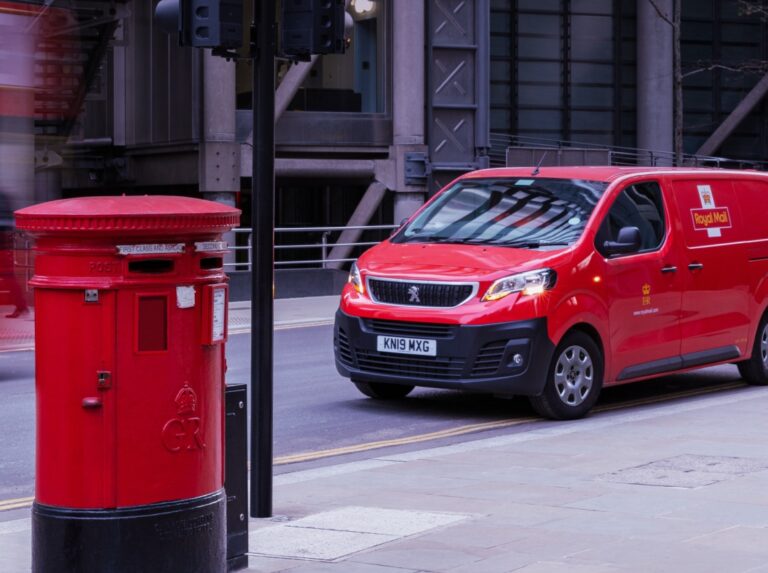 Parcelhero Partners with Royal Mail to Offer Low-Cost Options