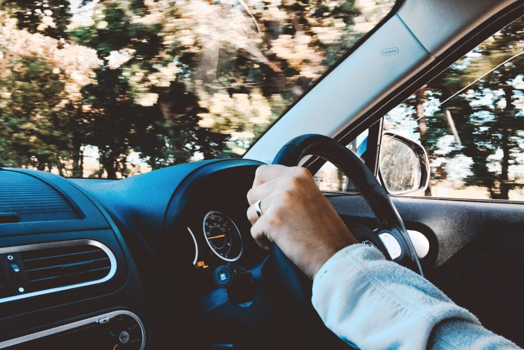 Mileage rates have changed gear, but businesses are stalling: New HMRC mileage rate increase puts pressure on outdated expense processes