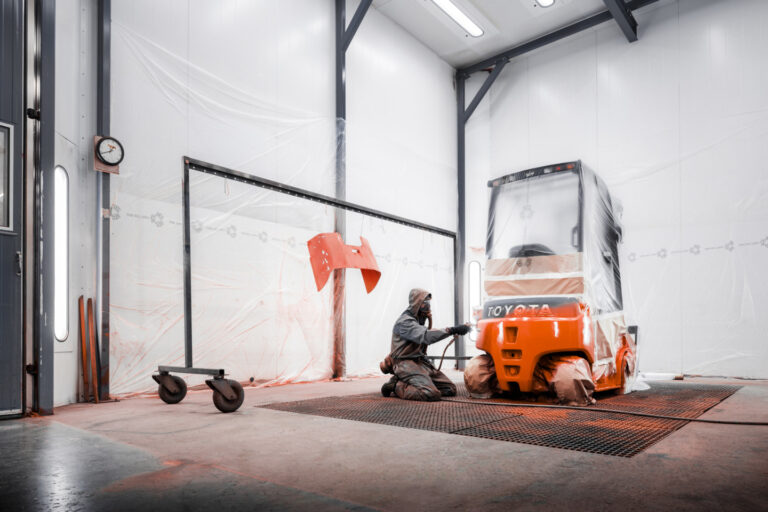 Five Top Tips When Buying A Used Forklift Truck