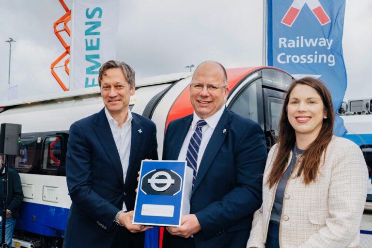 Siemens Showcases New Picadilly Line Trains